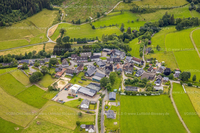 BadBerleburg240710342 | Luftbild, Wohngebiet Ortsansicht Schüllar, Bad Berleburg, Wittgensteiner Land, Nordrhein-Westfalen, Deutschland