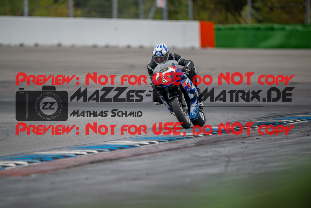 MaZZes-Fotomatrix-20260809-576222 | R1