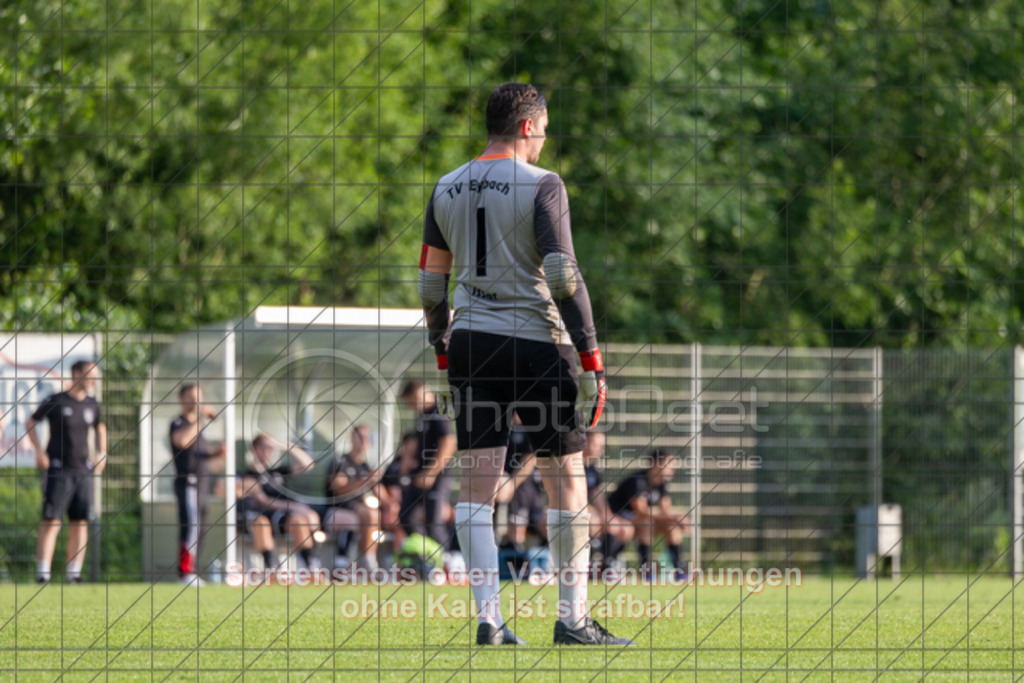20250616_195654_0636 | #,  TV Eybach (weiß) vs. 1.FC Donzdorf II (rot), Fussball, Entscheidungsspiel 3 in Kreisliga A3 - Bezirk Neckar/Fils, Saison 2024/2025, Rasensportplatz, Staufenecker Str. 41, 73084 Salach, 16.06.2025 - 18:30 Uhr,Foto: PhotoPeet-Sportfotografie/Peter Harich