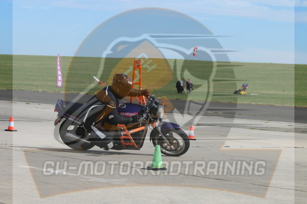 IMG_3770 | gh-motorradtraining-foto.de - Realisiert mit Pictrs.com