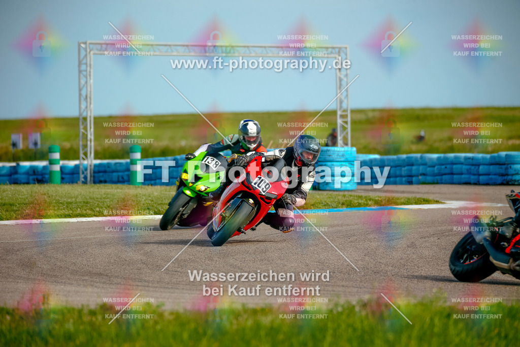 _MOT0096 | Hier findet Ihr Bilder von Touristenfahrten auf der Nürburgring Nordschleife oder von anderen Veranstaltungen die ich besucht habe. Viel Spass beim Durch Schauen 