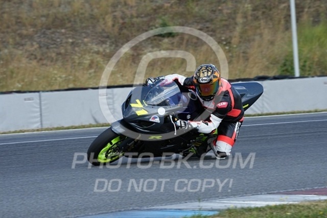 2024_07_29_PBK_13347 | Sportfotografie; SlowMotion; Video; Rennstrecke; Hafeneger; Speer; Racing; RSE; BMW; CBO; Trackday; Motorsportarena; Hockenheimring; Brno; Most; Barcelona; Valencia