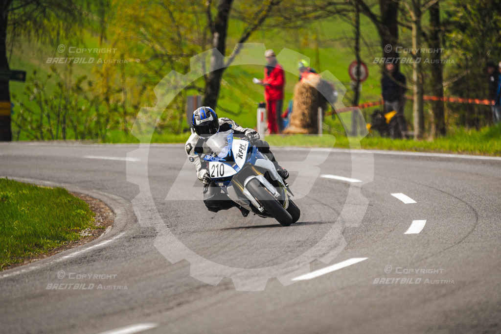 0423 - Bergrennen Landshaag2026 | BREITBILD Austria Webshop

Finde Fotos von: Breitbild, Breitbild Austria, Landshaag, Europeanbikers, KTM, BMW, Bergrennen, Bikeporn, Carporn, Bikes, Cars, Fotografie, Oberösterreich, Österreich, Berufsfotograf, Motorradteile Ganster, Julbach, Pannoniari - Realisiert mit Pictrs.com