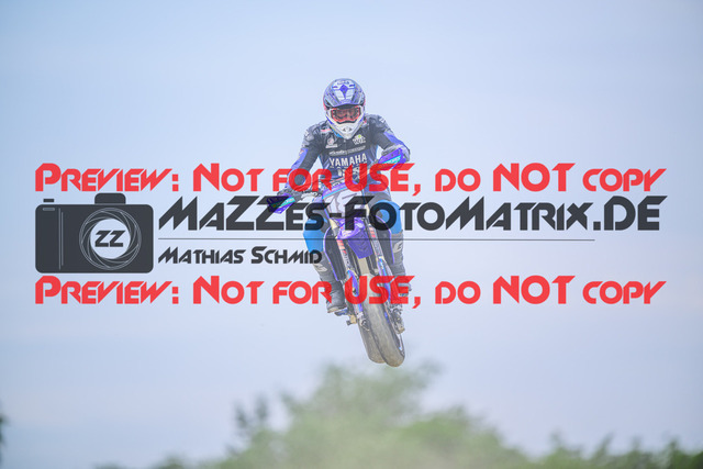 MaZZes_FotoMatrix_240608_6007705_5098 | S2