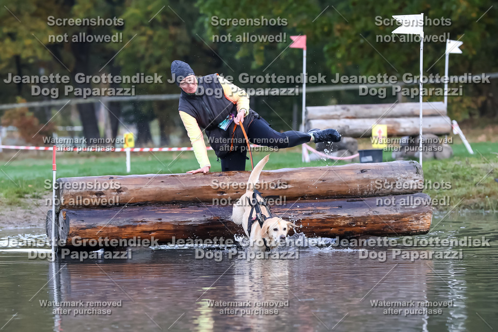 Dog Paparazzi - Strongdog 10-25-6519 | Dog Paparazzi Jeanette Grottendiek Fotografie & Videografie