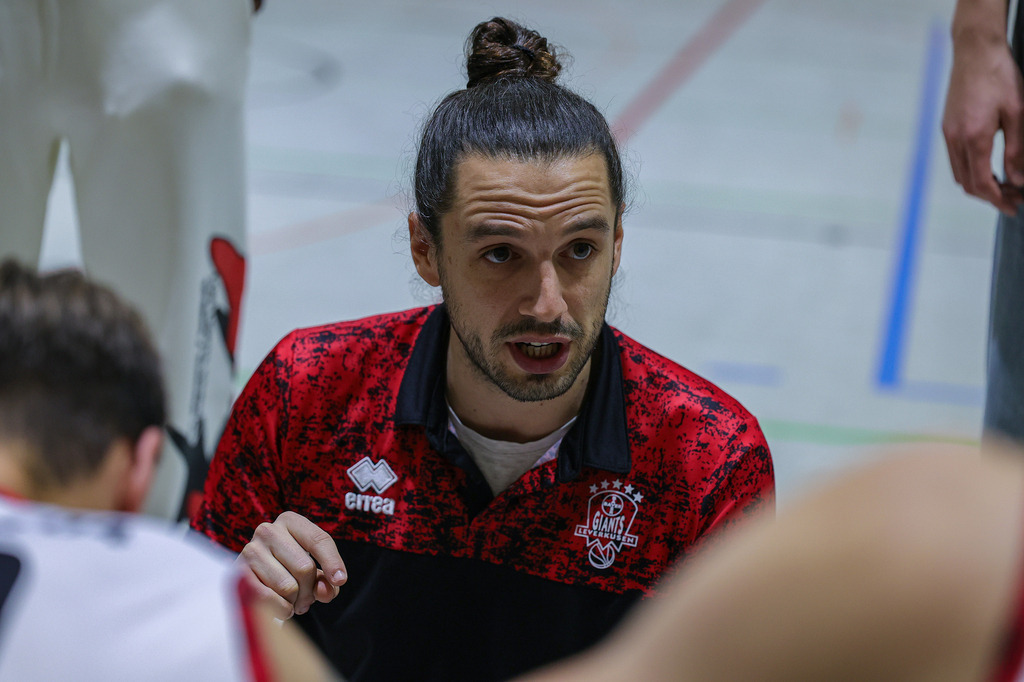 Regio BAYER GIANTS vs SV Haspe 70-9 | Fotos von Basketballspielen aus dem Raum NRW fotografiert von Gero Mueller-Laschet und Daniel Schaefer - Realisiert mit Pictrs.com