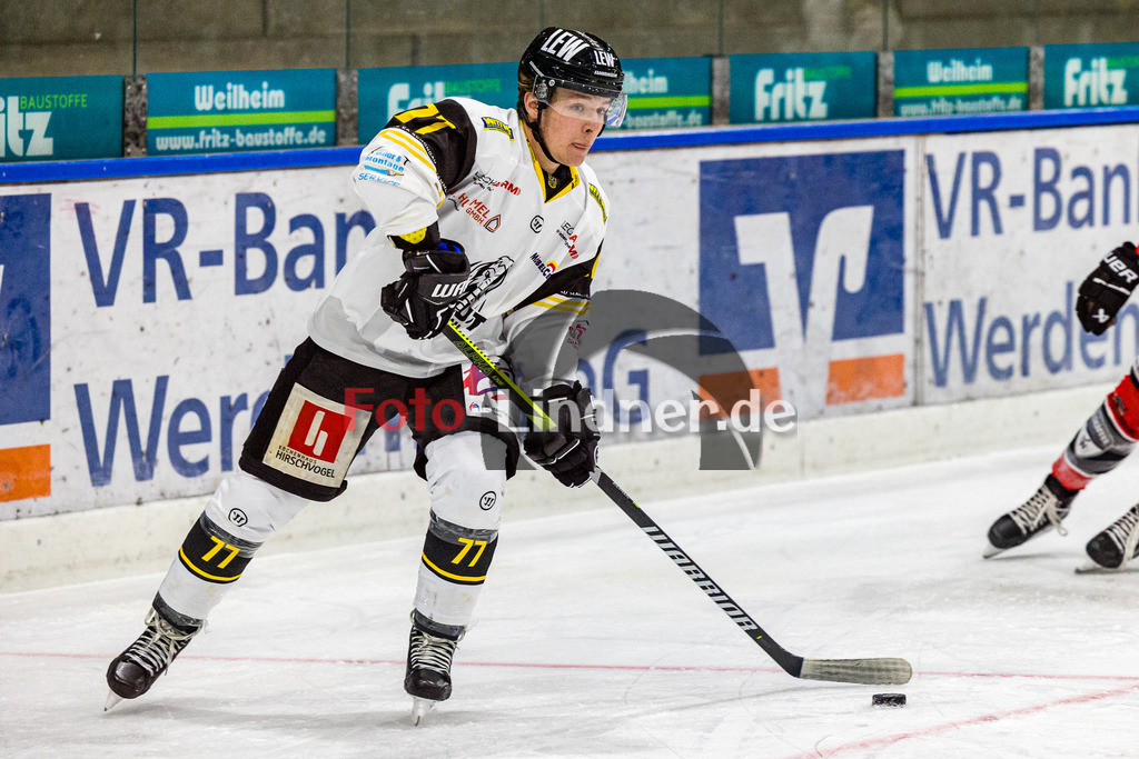 Testspiel TSV Peißenberg Miners vs EA Schongau Mammuts | Eishockey Bayernliga Vorbereitung 2023/2024, Testspiel TSV Peißenberg Miners vs EA Schongau Mammuts
Nicolas Fahr (Mammuts 77) in Aktion,
2023-09-22 in Peißenberg (Eisstadion)
77 Nicolas Fahr (Mammuts 77)
Copyright: FotoLindner