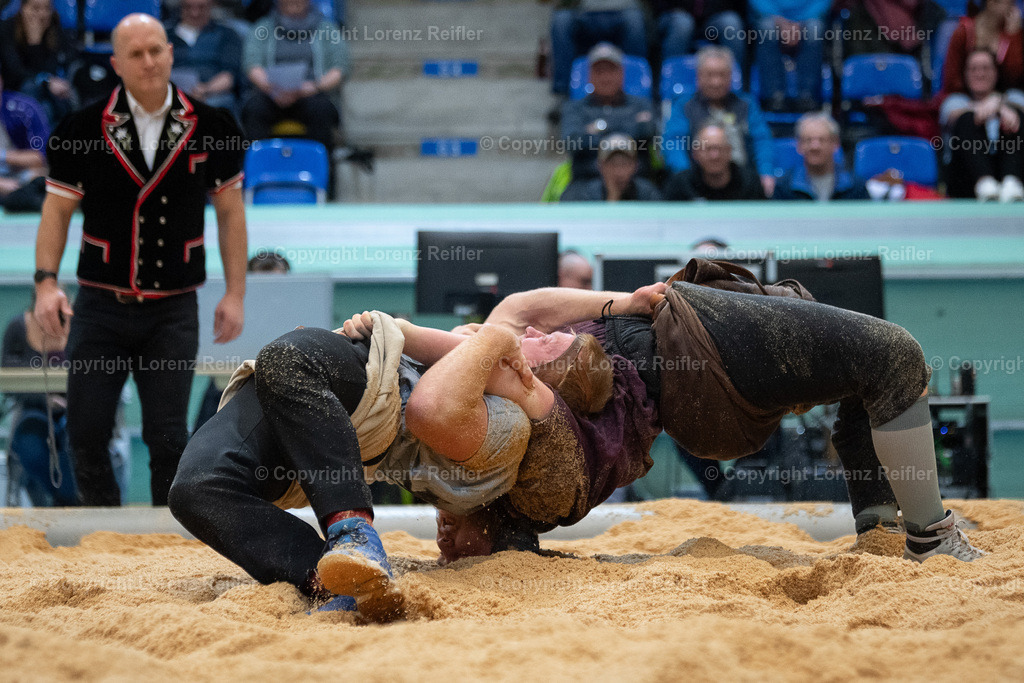 Schwingen -  Berchtold-Schwinget 2024 | Zürich Saalsporthalle, 2.1.24, Schwingen - Berchtold-Schwinget.