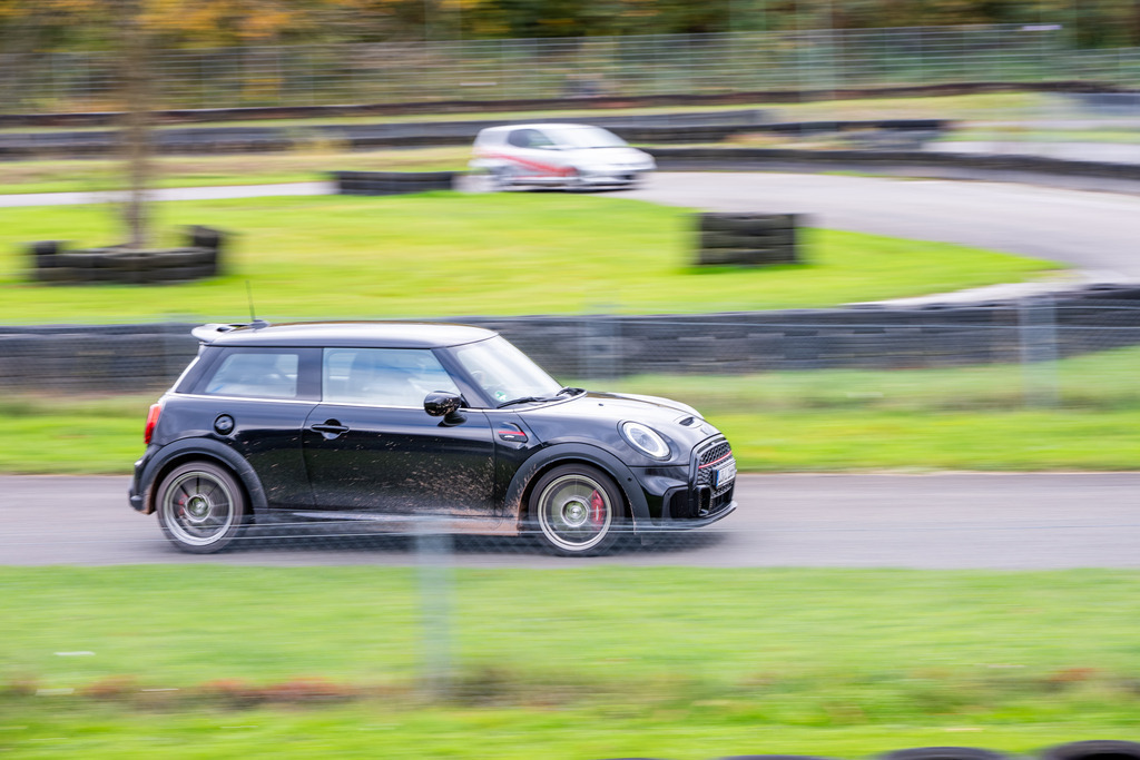 Teningen_2025-60 | Bernd Kohlen - Fotograf | Bilder / Prints kaufen | Landschaften, Sport, Reportagen, Events, Hochzeiten, wedding, Tiere u.v.m. - Realisiert mit Pictrs.com