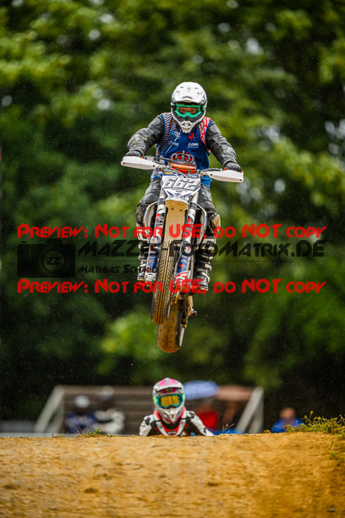 MaZZes_FotoMatrix_230701_2024 | S4