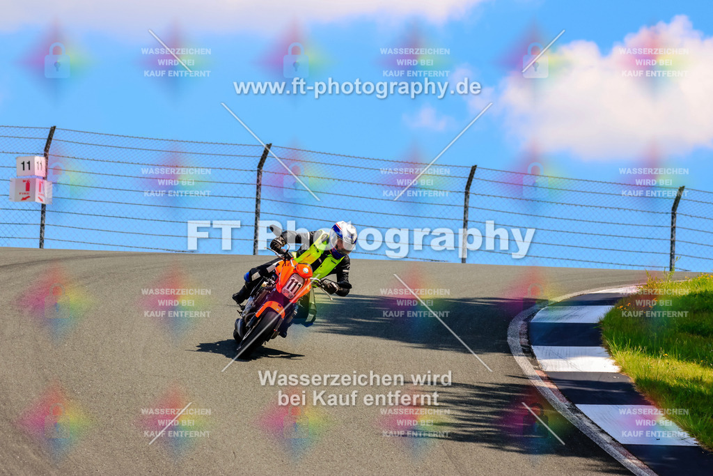 _TCM4463 | Hier findet Ihr Bilder von Touristenfahrten auf der Nürburgring Nordschleife oder von anderen Veranstaltungen die ich besucht habe. Viel Spass beim Durch Schauen 