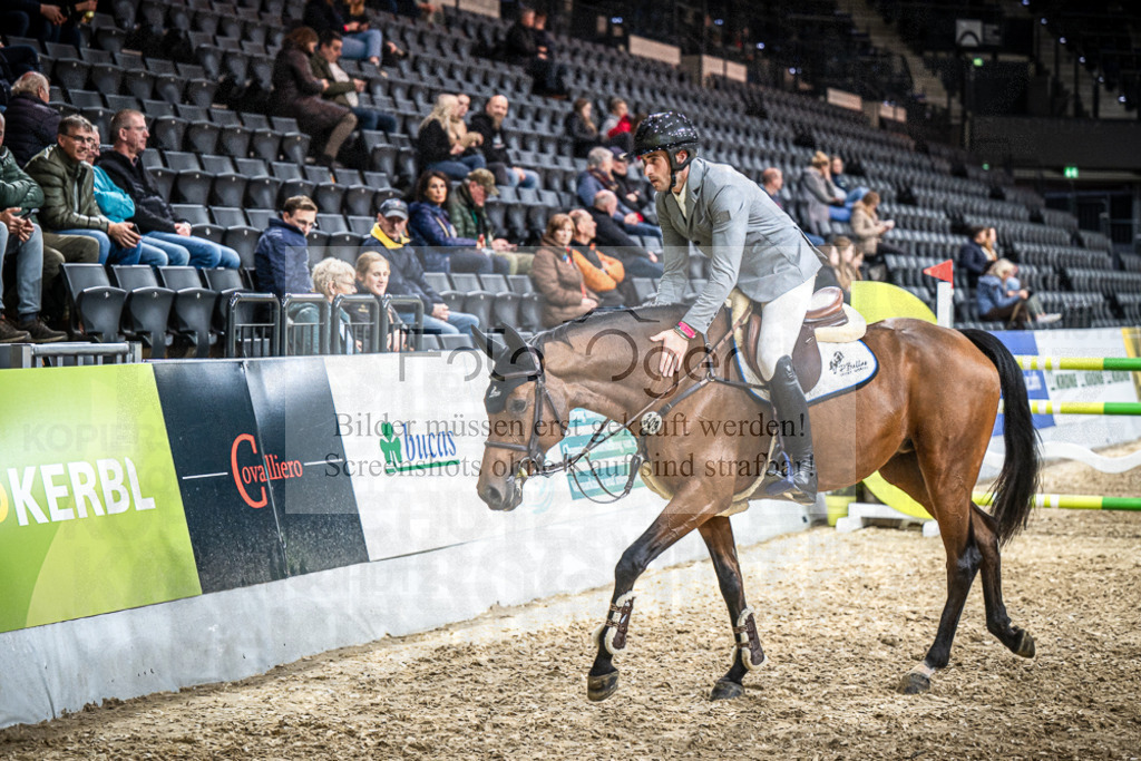 DOS_1264 | Entdecke hochwertige Reitturnierfotos von Foto Oger. Professionell, emotional und authentisch – jetzt Lieblingsmomente im Shop bestellen.Deutschlandweite Turnierfotografie. - Realisiert mit Pictrs.com