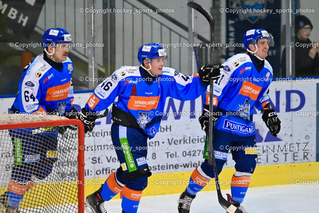 ESC SPARKASSE STEINDORF vs. UECR Huben  | Jubel ESC Steindorf Mannschaft, #11 Kalan Luka ESC Steindorf, #46 Maurer Julian ESC Steindorf, #64 Stichauner Fabian ESC Steindorf, ESC SPARKASSE STEINDORF vs. UECR Huben , ESC SPARKASSE STEINDORF vs. UECR Huben  am 06.02.2026 in Steindorf (Ossiachersee Halle), Austria, (Photo by Bernd Stefan)