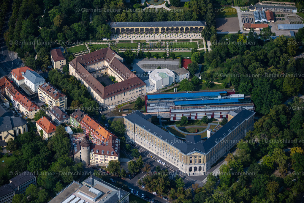 4047597 | WüRZBURG 21.08.2021 Gerichts- Gebäudekomplex des "Amtsgericht Würzburg" an der Ottostraße im Ortsteil Altstadt in Würzburg im Bundesland Bayern, Deutschland. Nur für redaktionelle Nutzung freigegeben ! // Court- Building complex of the "Amtsgericht Wuerzburg" on Ottostrasse in the district Altstadt in Wuerzburg in the state Bavaria, Germany. Editorial use only ! Foto: Gerhard Launer