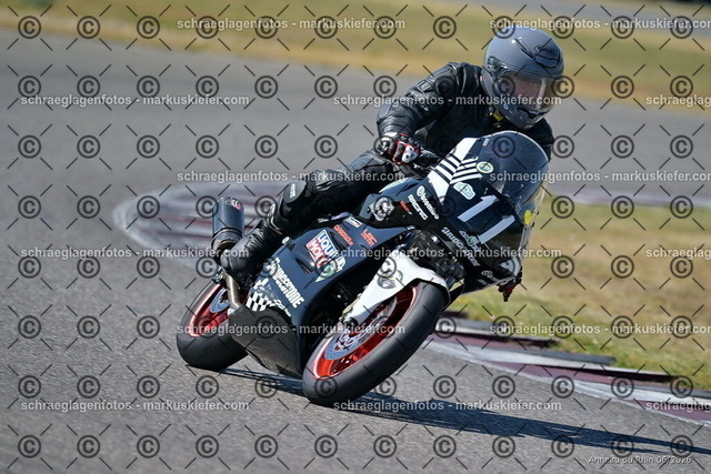 26bc03-1006 | markuskiefer.com - Realisiert mit Pictrs.com