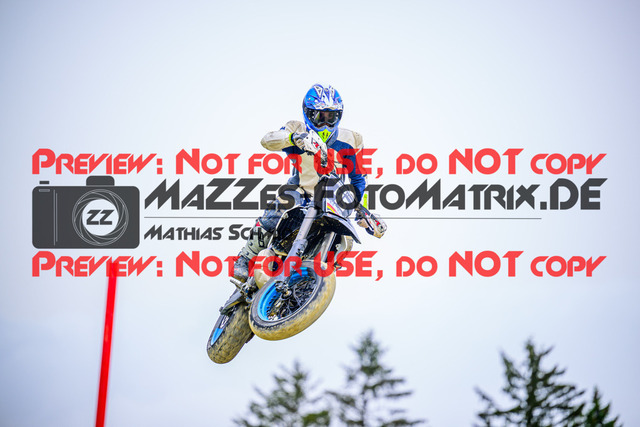 MaZZes_FotoMatrix_240609_6021986_7062 | S2