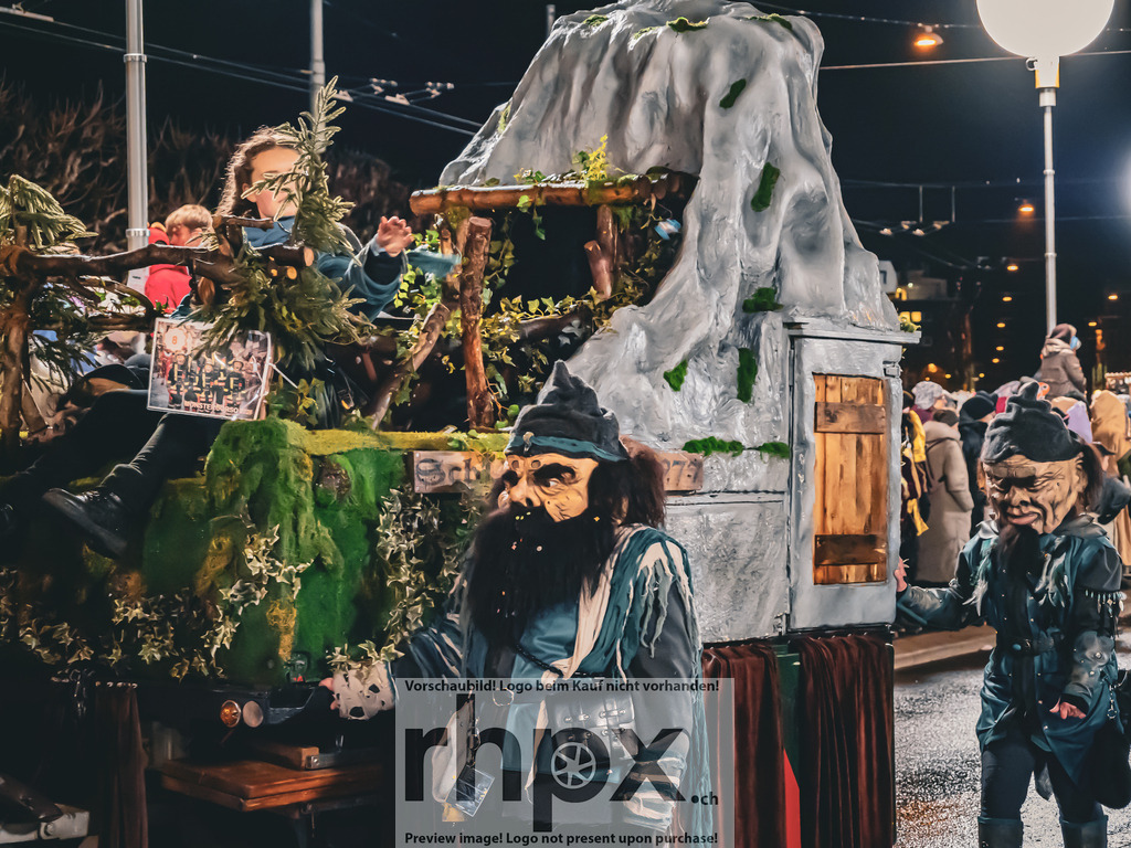 Monstercorso 2026 | Stimmungsvolle Fotokunst aus Luzern. Erlebe den Pilatus, den See und die Stadt Luzern in exklusiven Aufnahmen in der Fotogalerie & Shop. - Realisiert mit Pictrs.com