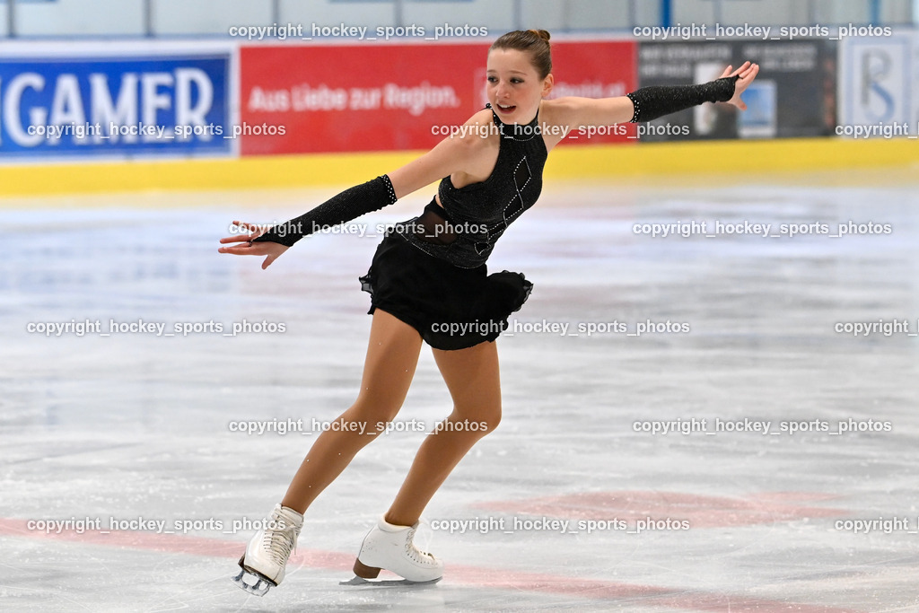 Ossiachersee Pirouette ESC Steindorf 31.3.2024 | Ossiachersee Pirouette ESC Steindorf 31.3.2024, Ossiachersee Pirouette ESC Steindorf am 31.03.2024 in Steindorf (Ossiachersee Halle), Austria, (Photo by Bernd Stefan)