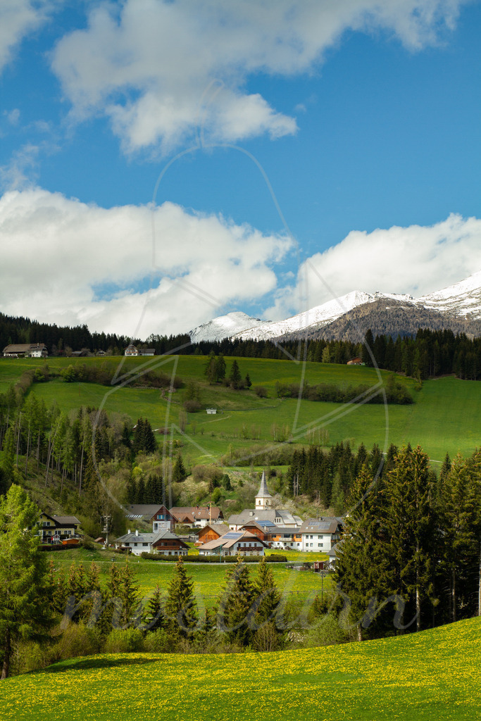 Frühling in Sankt Andrä | Bei Veröffentlichung des Bildes ist eine Namensnennung wie folgt erforderlich: 
Foto: Mostdirn Irmgard Wieser - Realisiert mit Pictrs.com