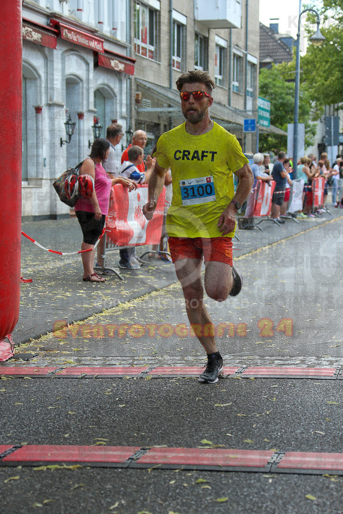 220625_1634_EX1_4688 | Sportfotografie im Rhein-Sieg Kreis, Köln, Bonn, NRW, Rheinland Pfalz, Hessen, etc. Unser Tätigkeitsfeld umfasst den Laufsport vom Volkslauf über den Marathon, Duathlon, Triathon bis zum Ultralauf wie Kölnpfad Ultra oder Schindertrail.