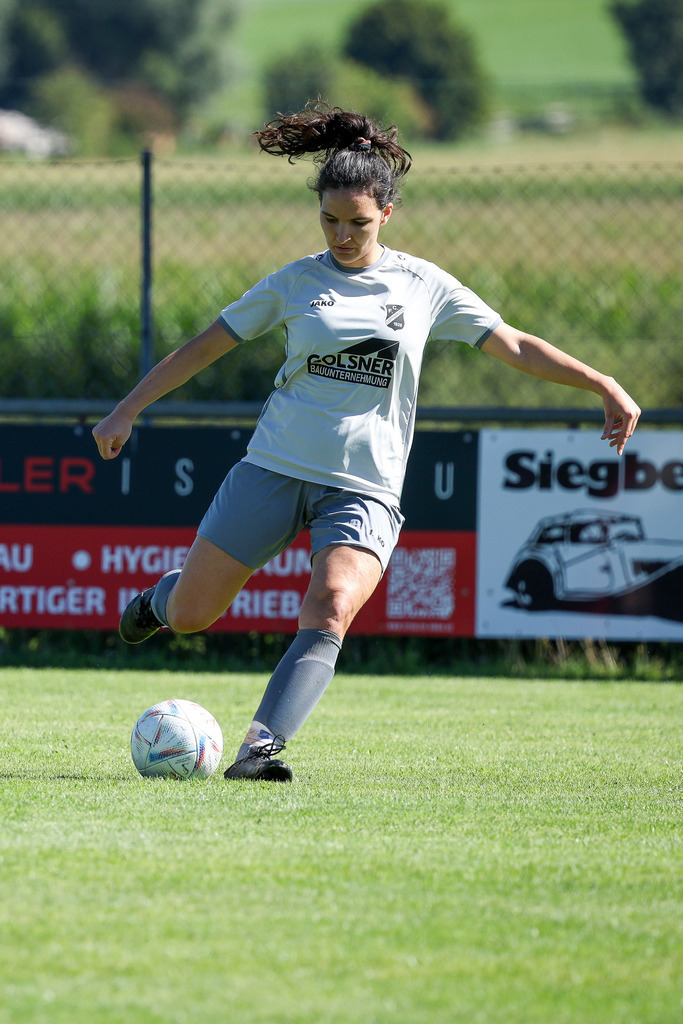 Fußball I FRAUEN I Saison 2025-2026 I Freundschaftsspiel I FC Loppenhausen - 1FC Heidenheim 1846 II I_250831_8507 | Fotopresso – Sportfotografie in Heidenheim & Umgebung. Professionelle Sportfotografie für unvergessliche Momente. Dynamische Action-Shots, emotionale Szenen & hochwertige Bilder. - Realisiert mit Pictrs.com
