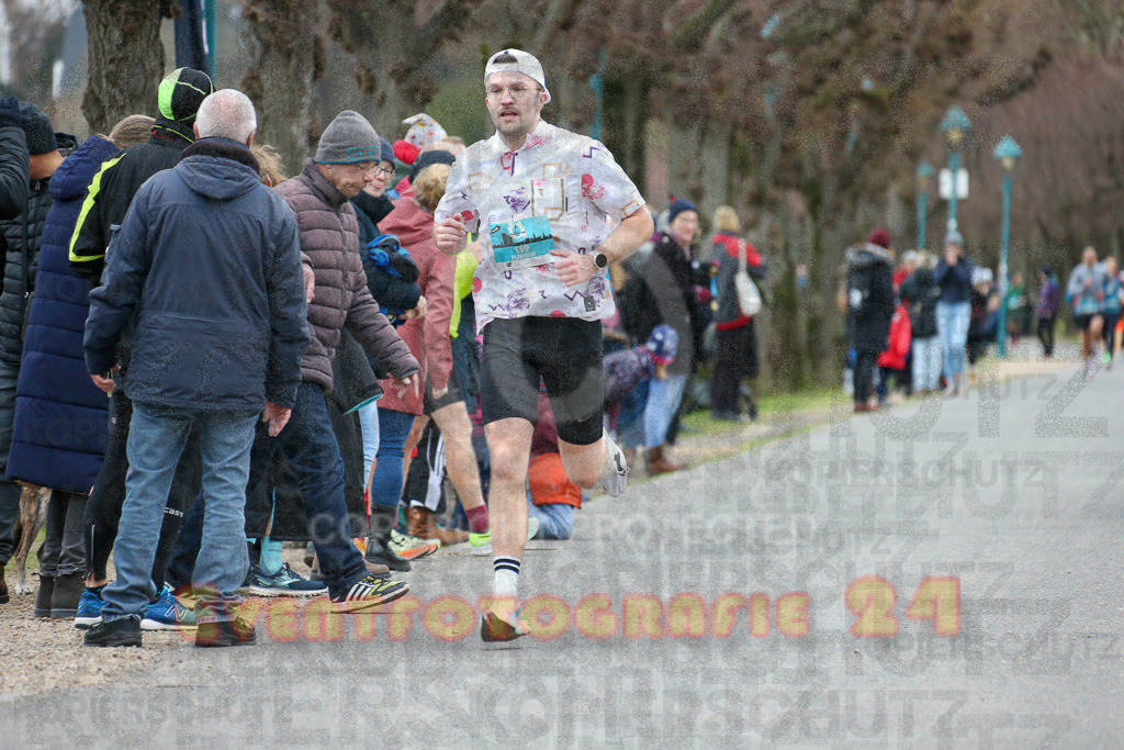 231231_1150_EX1_4185 | Sportfotografie im Rhein-Sieg Kreis, Köln, Bonn, NRW, Rheinland Pfalz, Hessen, etc. Unser Tätigkeitsfeld umfasst den Laufsport vom Volkslauf über den Marathon, Duathlon, Triathon bis zum Ultralauf wie Kölnpfad Ultra oder Schindertrail.