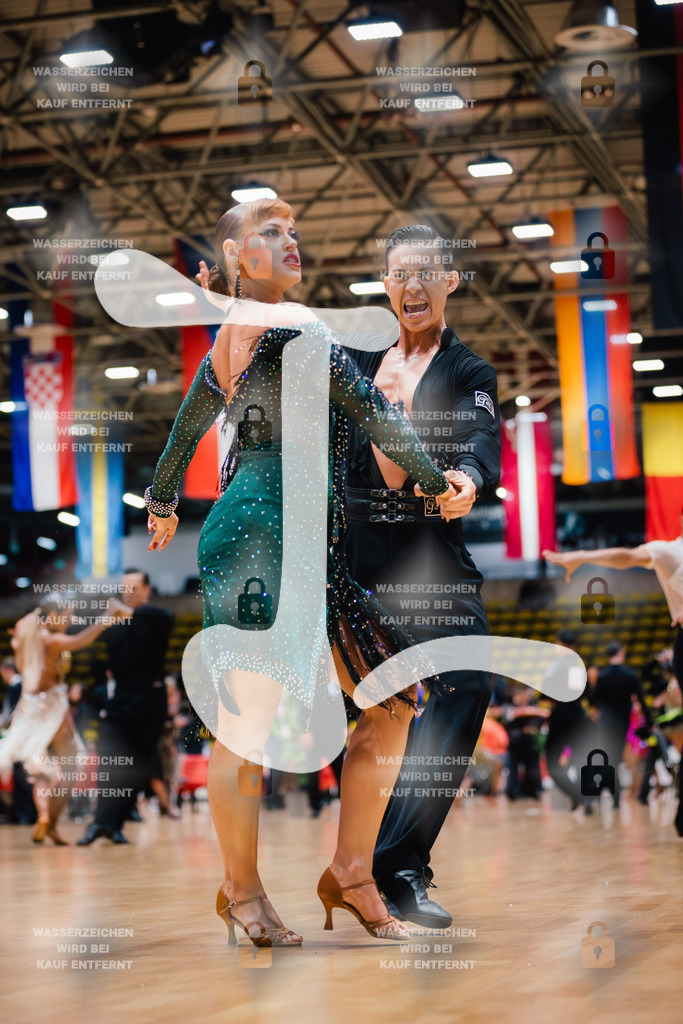 Hessen Tanzt WDSF Open Senior I Latin 3rd (227) Carlos Ortiz Garc_a _ Christina Ortiz Garc_a (TTC Rot-Gold Köln)-2025-05-17-2192 | Webshop for digital downloads and prints of dance sport, event & show photographer Julian Link - Realisiert mit Pictrs.com