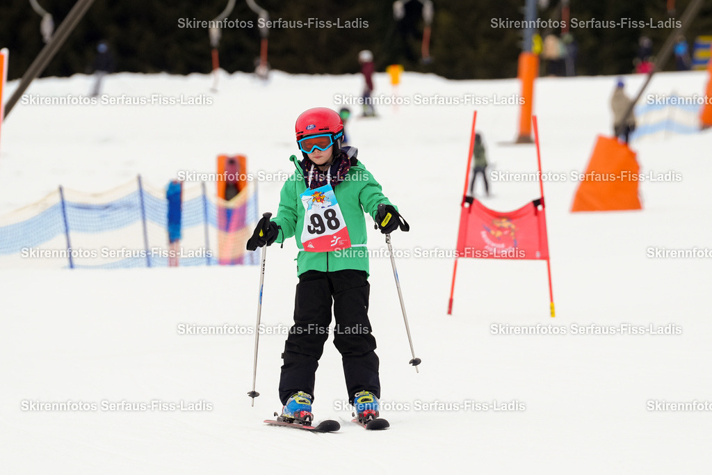 SRF_02.01.2026_0642 | Skirennfotos,Serfaus,Fiss,Ladis,Kinderskirennen,Winter,Tirol,Oberland,skirace,SFL,feelfree,weil wir's genießen,ski,Ski,skifahren,Sonnenplateau, - Realisiert mit Pictrs.com