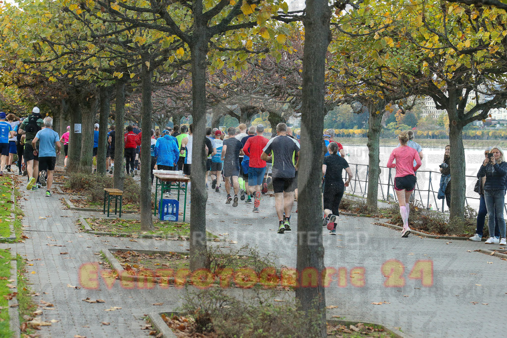 221016_0941_EX1_2643 | Sportfotografie im Rhein-Sieg Kreis, Köln, Bonn, NRW, Rheinland Pfalz, Hessen, etc. Unser Tätigkeitsfeld umfasst den Laufsport vom Volkslauf über den Marathon, Duathlon, Triathon bis zum Ultralauf wie Kölnpfad Ultra oder Schindertrail.