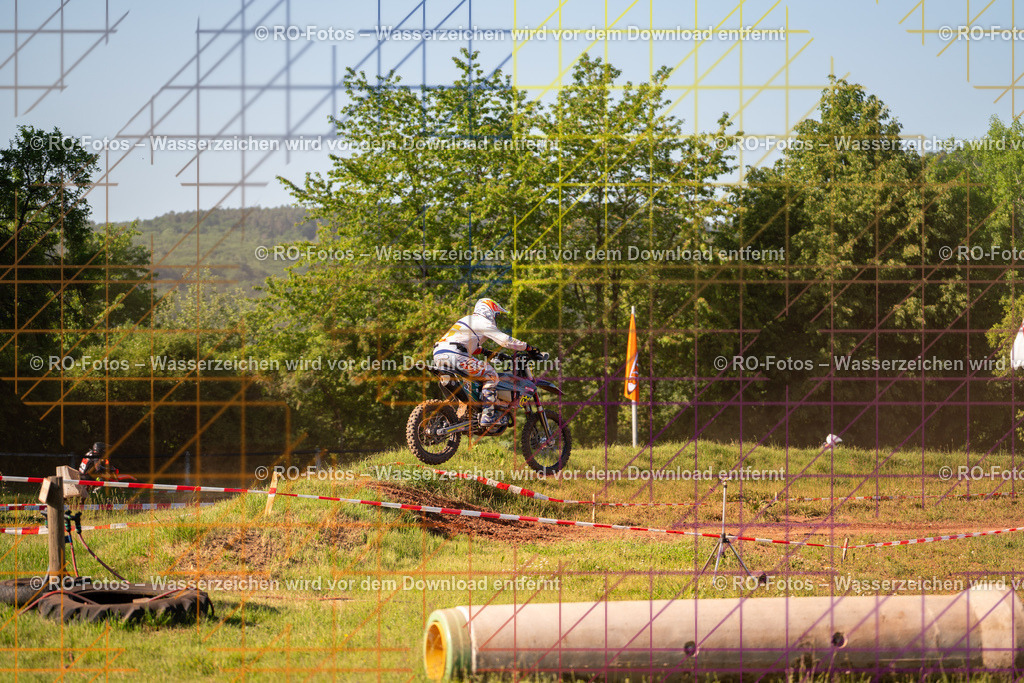 Wolfshausen 3 Lauf -1923 | Sportfotografie von RO-Fotos: Motorsport, Motocross, Enduro, Laufveranstaltungen und Triathlon. Professionelle Fotos von Sportlern und Events. - Realisiert mit Pictrs.com