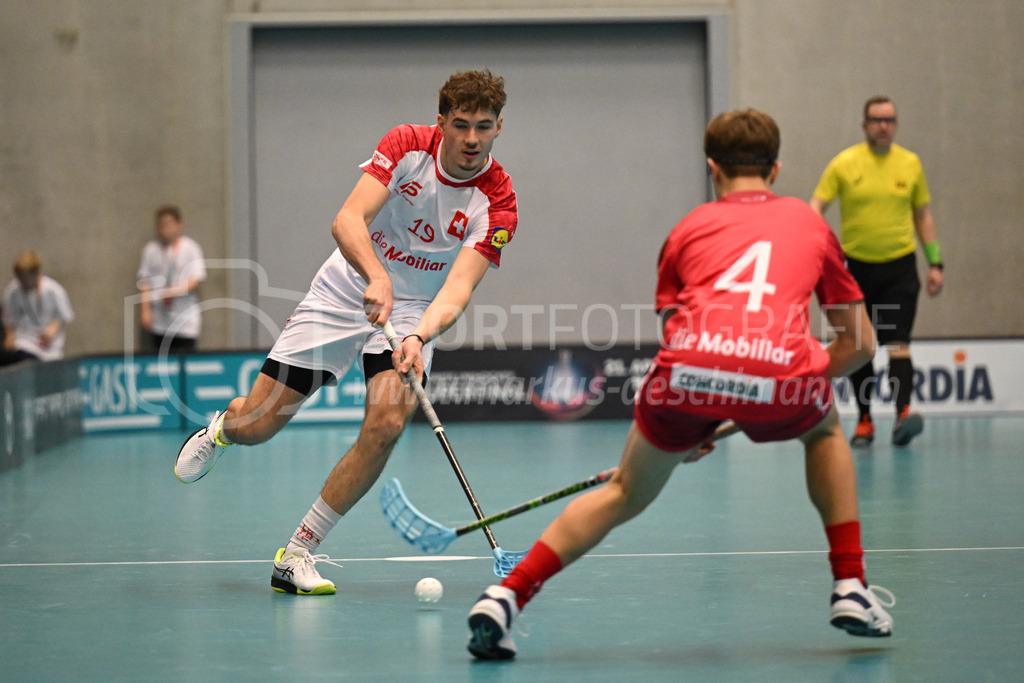 Switzerland B U19 vs Switzerland U19 - 4. February 2024 | Switzerland B U19 vs Switzerland U19
U19 Men International Matches in Switzerland
GoEasy Arena, Siggenthal Station
Switzerland forward #19 Noël Greber and Switzerland forward #4 Sebastian Mathis.
Credit: Markus Aeschimann | <a href="https://www.markus-aeschimann.ch">Sportfotografie Markus Aeschimann</a> | <a href="https://www.instagram.com/sportfotografie.aeschimann">@sportfotografie.aeschimann</a> - Realisiert mit Pictrs.com