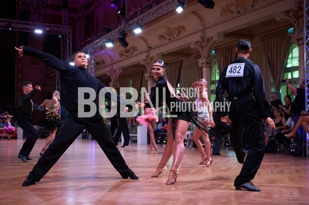 danceComp | Wuppertal - 05.07.2025: danceComp in Wuppertal (Historische Stadthalle), Germany. Photo by: BobNL design &amp; photography - Realized with Pictrs.com