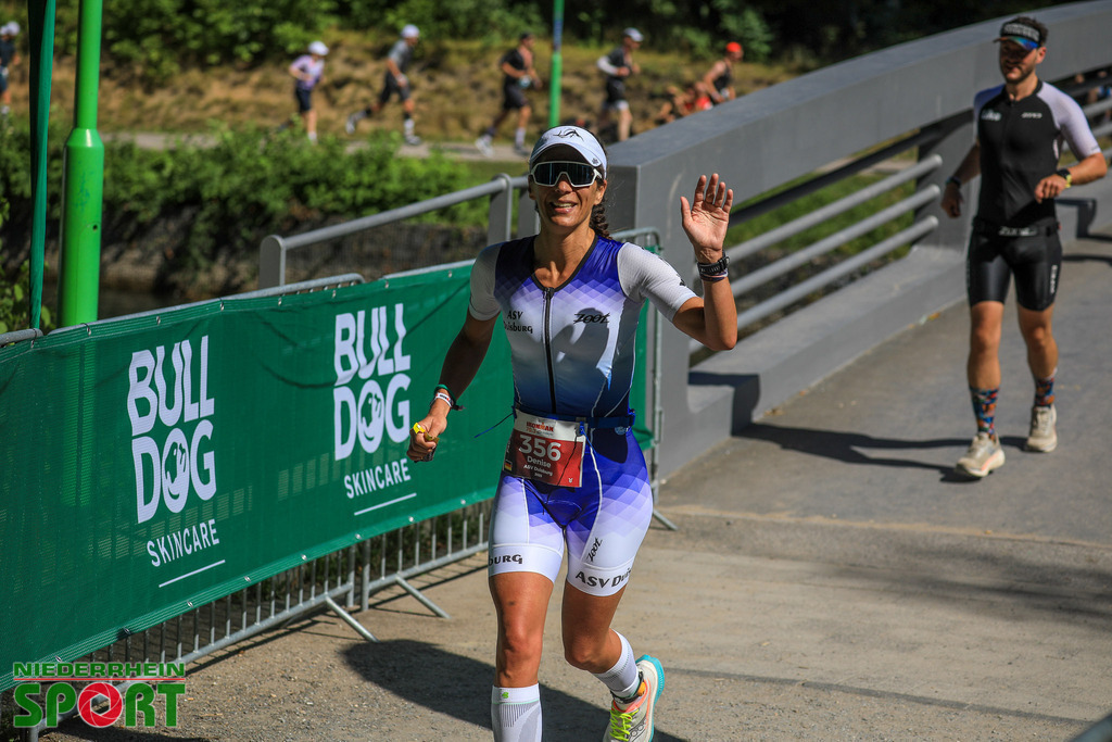 IRONMAN70-3-Duisburg-2025_Laufen_031 | Bildergalerie von Sport-Ereignissen aber auch von weiteren spannenden Dingen - nicht nur vom Niederrhein. In Anlehnung an den bekannten Spruch von Hanns Dieter Hüsch heißt das Motto: "Niederrhein ist überall".  - Realisiert mit Pictrs.com