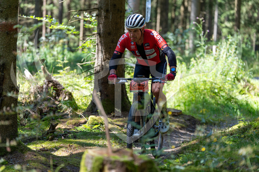 _DSC5419 | Fotogalerie der Treibjagd im Dunkelwald - Dein MTB Etappenrennen im Erzgebirge - Realisiert mit Pictrs.com