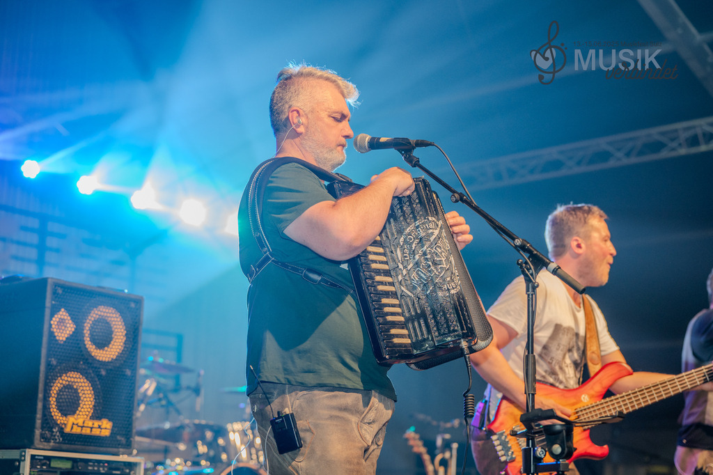 DSC_5096 | "Fussifoto.com – Ihr Ansprechpartner für hochwertige Fotografie! Entdecken Sie kreative Bilder und professionelle Dienstleistungen. Kontaktieren Sie uns für Ihre Projekte!"