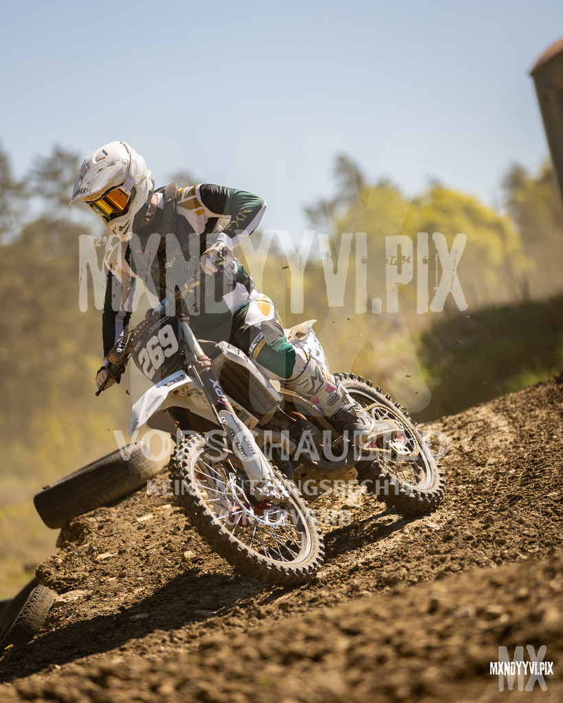 866A4735 | mxndyyvipix