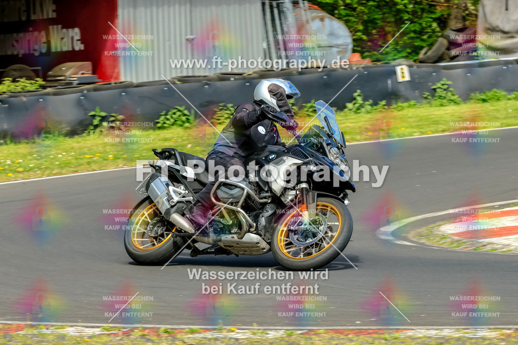 _OTO1728 | Hier findet Ihr Bilder von Touristenfahrten auf der Nürburgring Nordschleife oder von anderen Veranstaltungen die ich besucht habe. Viel Spass beim Durch Schauen 