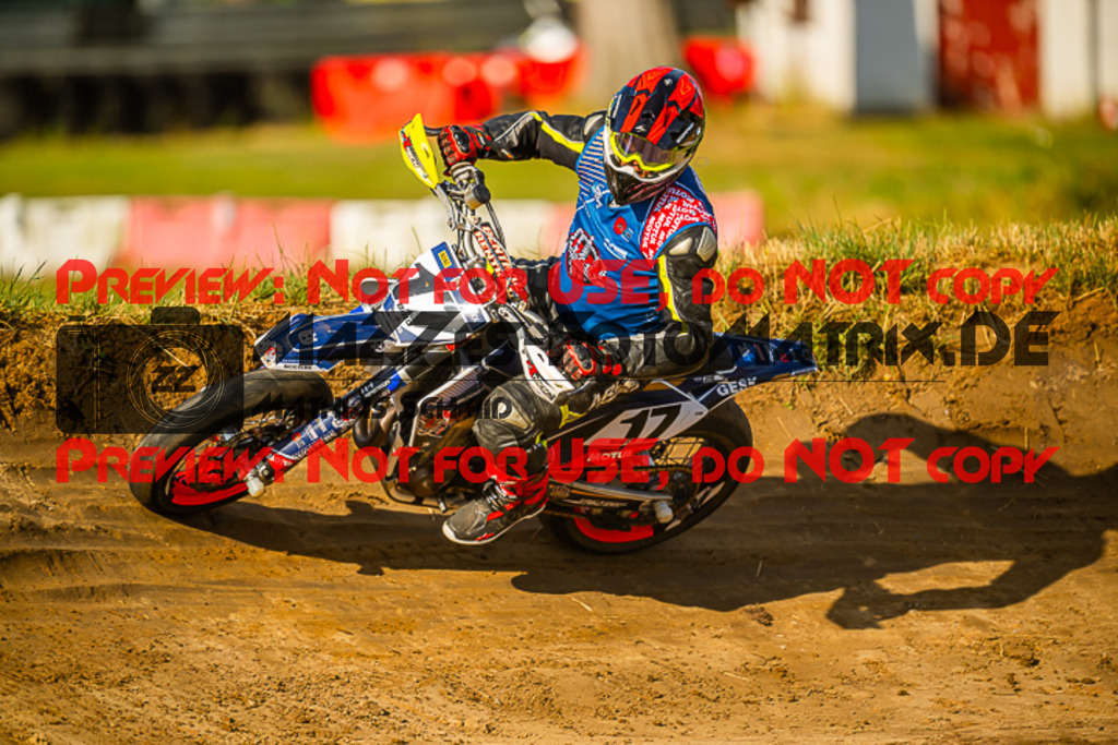 MaZZes_FotoMatrix_230701_5670 | S4