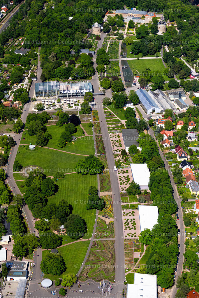 4045836 | ERFURT 14.06.2021 Parkanlage " egapark " im Ortsteil Hochheim in Erfurt im Bundesland Thüringen, Deutschland. Weiterführende Informationen bei: Bundesgartenschau Erfurt 2021 gemeinnützige GmbH. // Park of " egapark " in the district Hochheim in Erfurt in the state Thuringia, Germany. Further information at: Bundesgartenschau Erfurt 2021 gemeinnuetzige GmbH. Foto: Gerhard Launer