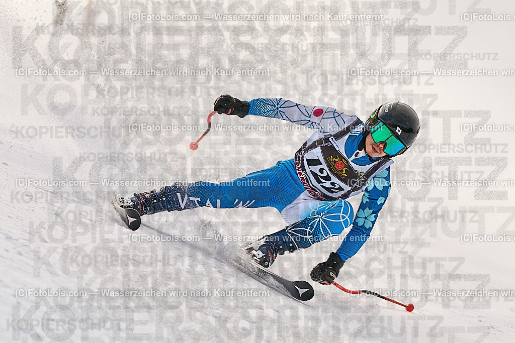 _ALP2544_MASTERS-WM_Reiteralm_A-GS_Sekiya Taku | FISWORLD CHAMPIONSHIPSMASTERS ALPINE SKIING, 23. – 28. MÄRZ 2026 - REITERALM | STMK | AUT.   Veranstaltet vom Masters-Referat des Deutschen Skiverbandes (DSV). Durchführende Organisation: WSV Pichl-Reiteralm, unterstütutzt von den Bergbahnen REITERALM bei Schladming und SKI AUSTRIA.                            Disziplinen:  Super-G, GiantSlalom, Slalom.                                                 Kategorien:  A (Herrn 30-59 Jahre), B (Herrn ab 60 Jahre), C (Damen 30-59 Jahre), D (Damen ab 60 Jahre).                Rennstrecken:   Gasselhöhe und Muldenliftpiste auf der Reiteralm.