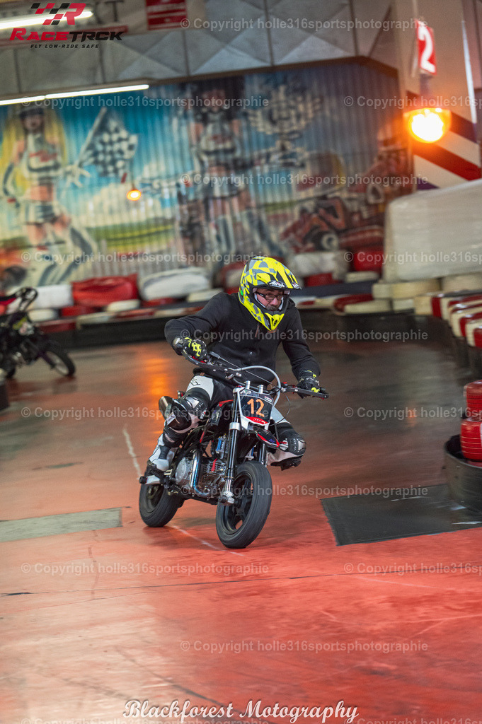 26_01_25racetrck.1322 | Sportfotografie , Motorsport, Motoross, Reitsport, Mointainbike, Enduro,
Landschaft , Outdoor, Eventfotografie, Landschaft, Bilder online bestellen - Realisiert mit Pictrs.com