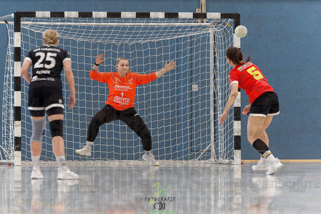 HSG Wettenberg - HSG Lumdatal | Wiederholungs-/Entscheidungsspiel um die Meisterschaft in der Frauen Oberliga Mitte und Aufstieg in die RegionalligaHSG Wettenberg - HSG Lumdatal am 11.05.2025 in Launsbach (Wettenberg) (Halle GS Launsbach (Wettenberg))Photo © 2025 - Jörg Heinrich - Realisiert mit Pictrs.com