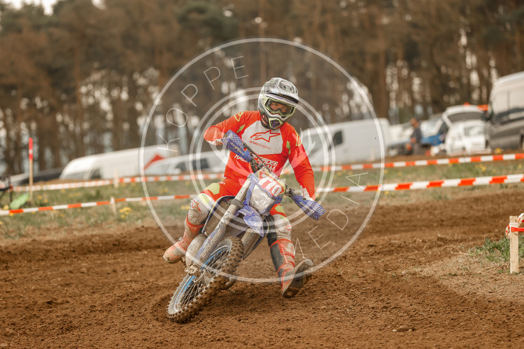 2TaktLauf2-206 | koppe-media - Realisiert mit Pictrs.com