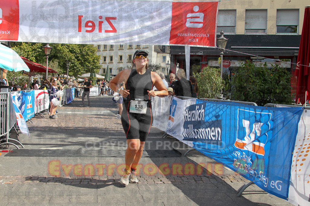 250824_1258_EV4_9702 | Sportfotografie im Rhein-Sieg Kreis, Köln, Bonn, NRW, Rheinland Pfalz, Hessen, etc. Unser Tätigkeitsfeld umfasst den Laufsport vom Volkslauf über den Marathon, Duathlon, Triathon bis zum Ultralauf wie Kölnpfad Ultra oder Schindertrail.