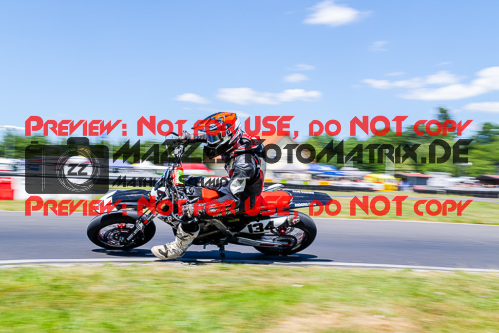 MaZZes_FotoMatrix_220702_0184 | S4