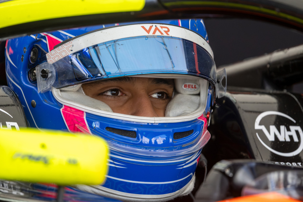 FIA Formular Regional 2026 am Hockenheimring | FIA Formular Regional 2026 am Hockenheimring***Dion Gowda (Indien), Van Amersfoort Racing - Realisiert mit Pictrs.com