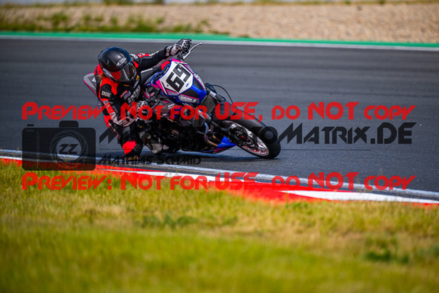 MaZZes_FotoMatrix_220521_9882 | Fotograf Mathias Schmid
Sportfotograf,
Eventfotograf,
Hochzeitsfotograf,
Portraitfotograf