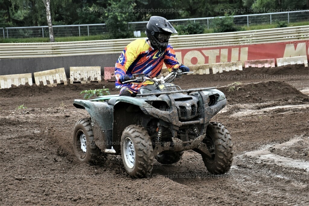 DSC_0123 (2) | Sportfotografie , Motorsport, Motoross, Reitsport, Mointainbike, Enduro,
Landschaft , Outdoor, Eventfotografie, Landschaft, Bilder online bestellen - Realisiert mit Pictrs.com