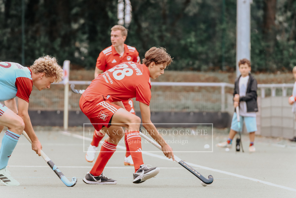 Herren_Bundesliga_02_F_RWK-UHC_21.09.25_Köln (296 von 471) | lanaschraderfotografie - Realisiert mit Pictrs.com