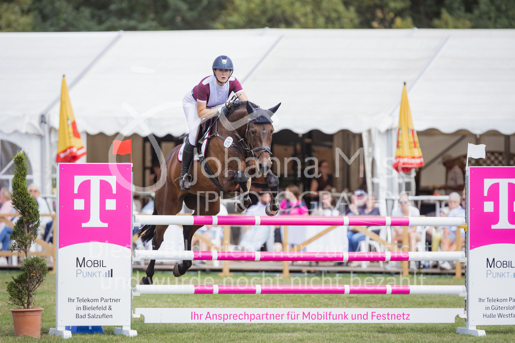 220716_LC_M-Stil-426 | Deine schönsten Turniermomente als professionelle Fotos! Entdecke hochwertige Pferdesport-Fotografie im Online-Shop. Jetzt Fotos finden & bestellen!